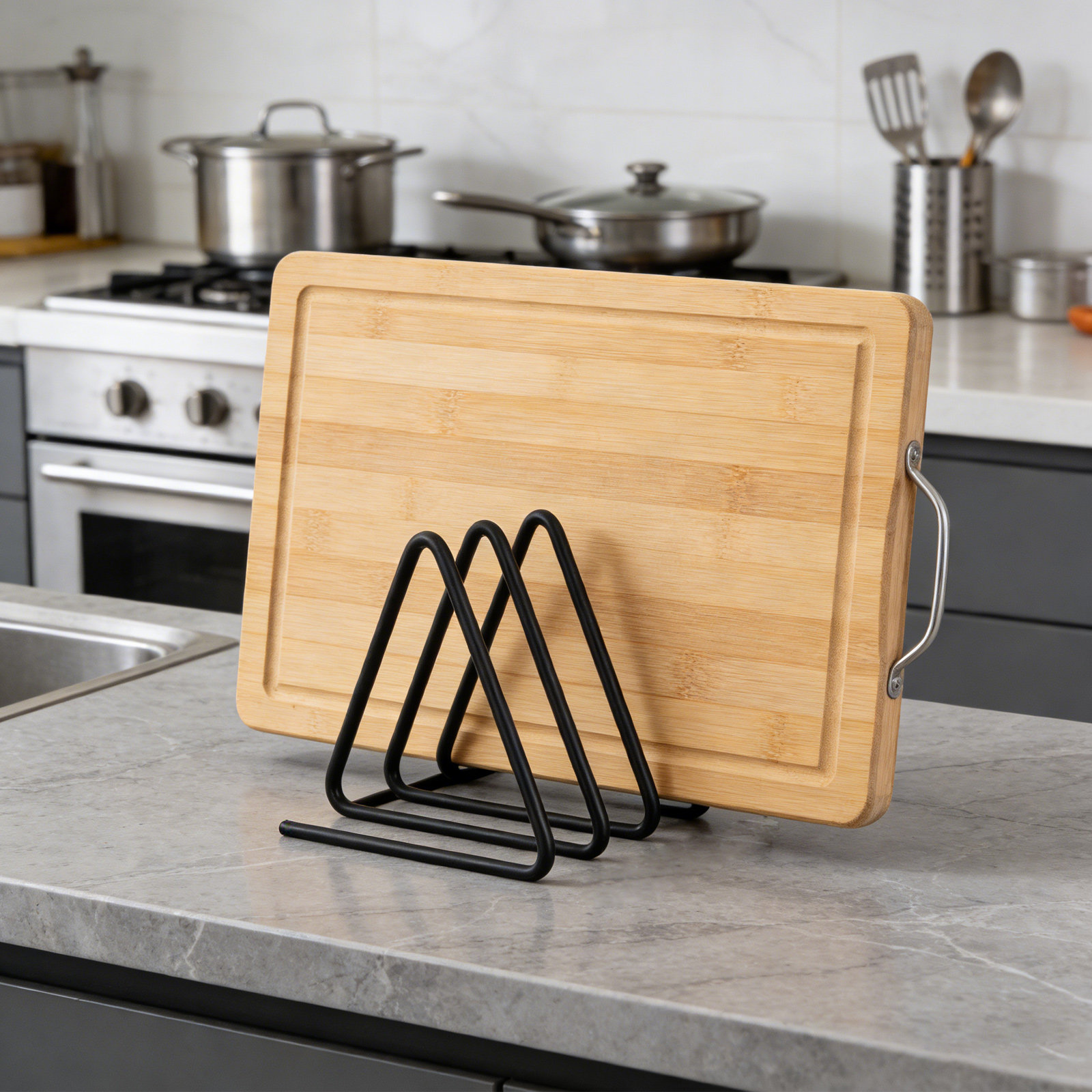 ชั้นวางเขียงทรงสามเหลี่ยมประหย - Kitchen Baking Sheet Organizer บทวิจารณ์และราคา